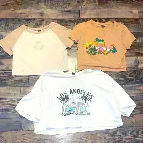 SHEIN Tops - SHEIN crop tops lot size medium